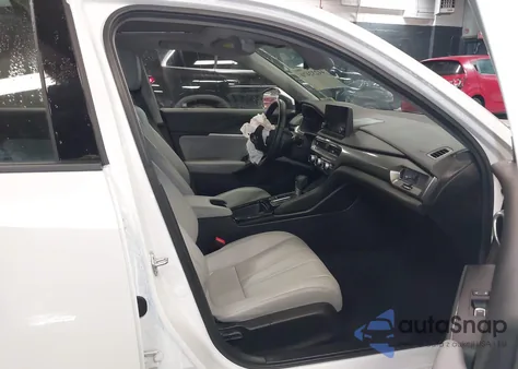 2025 Acura Integra z USA, uszkodzony, nr VIN 19UDE4H25SA017388